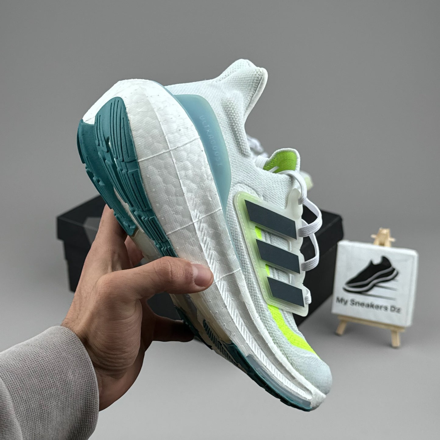 ULTRABOOST green