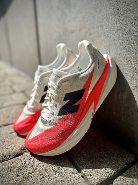 REBEL V5 white red