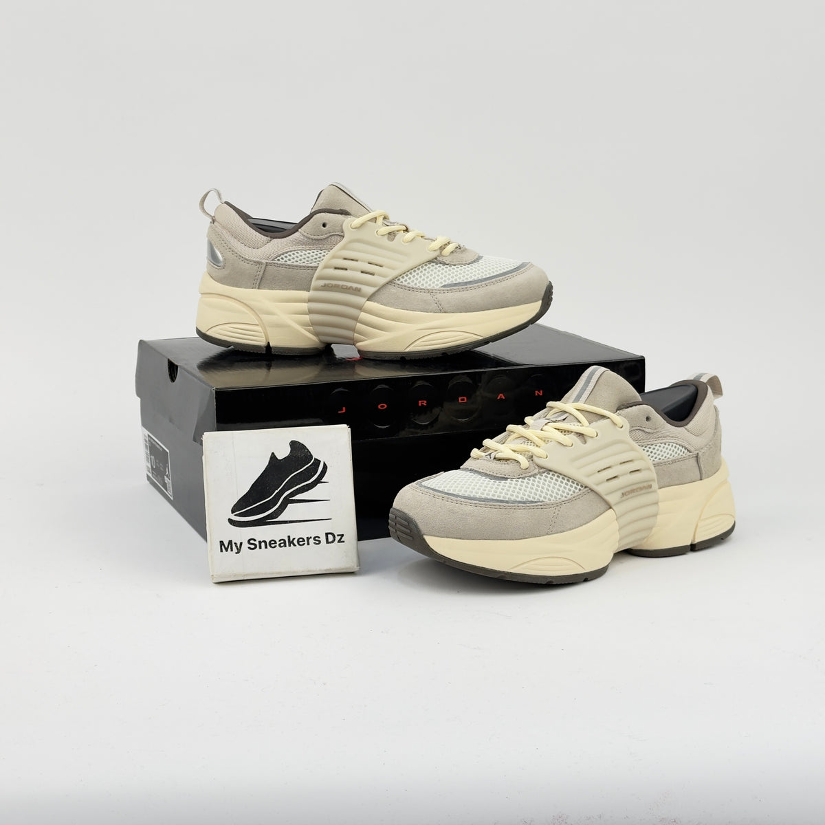 Jordan Trunner Beige