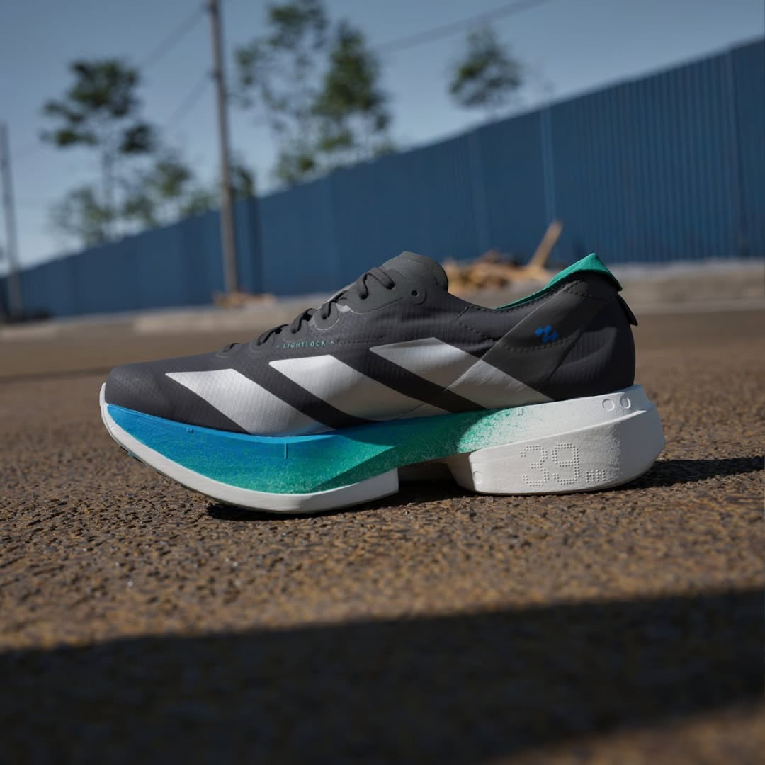 pro 4 blue black