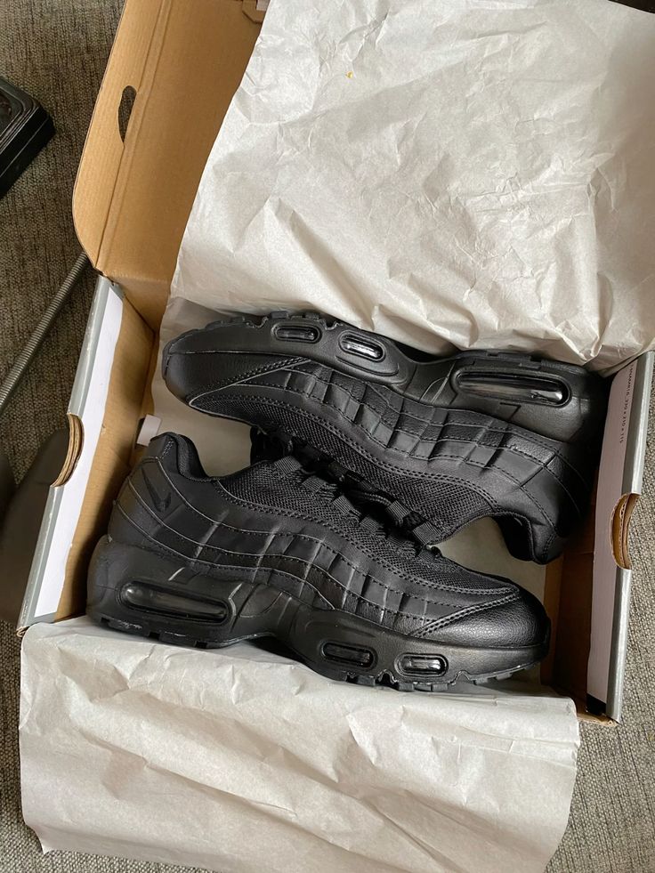 Casual Sneakers 👟