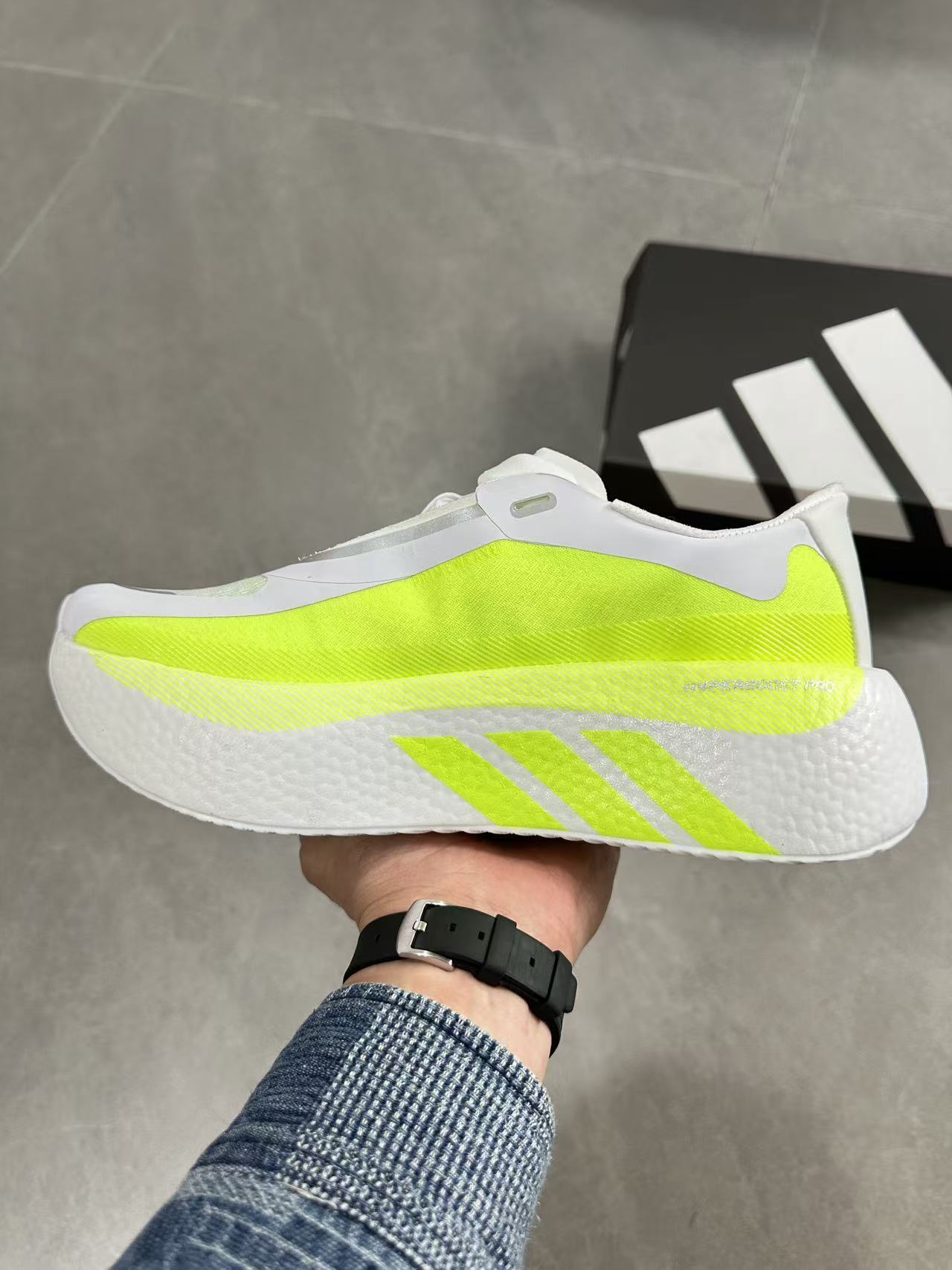 hyperboost yellow