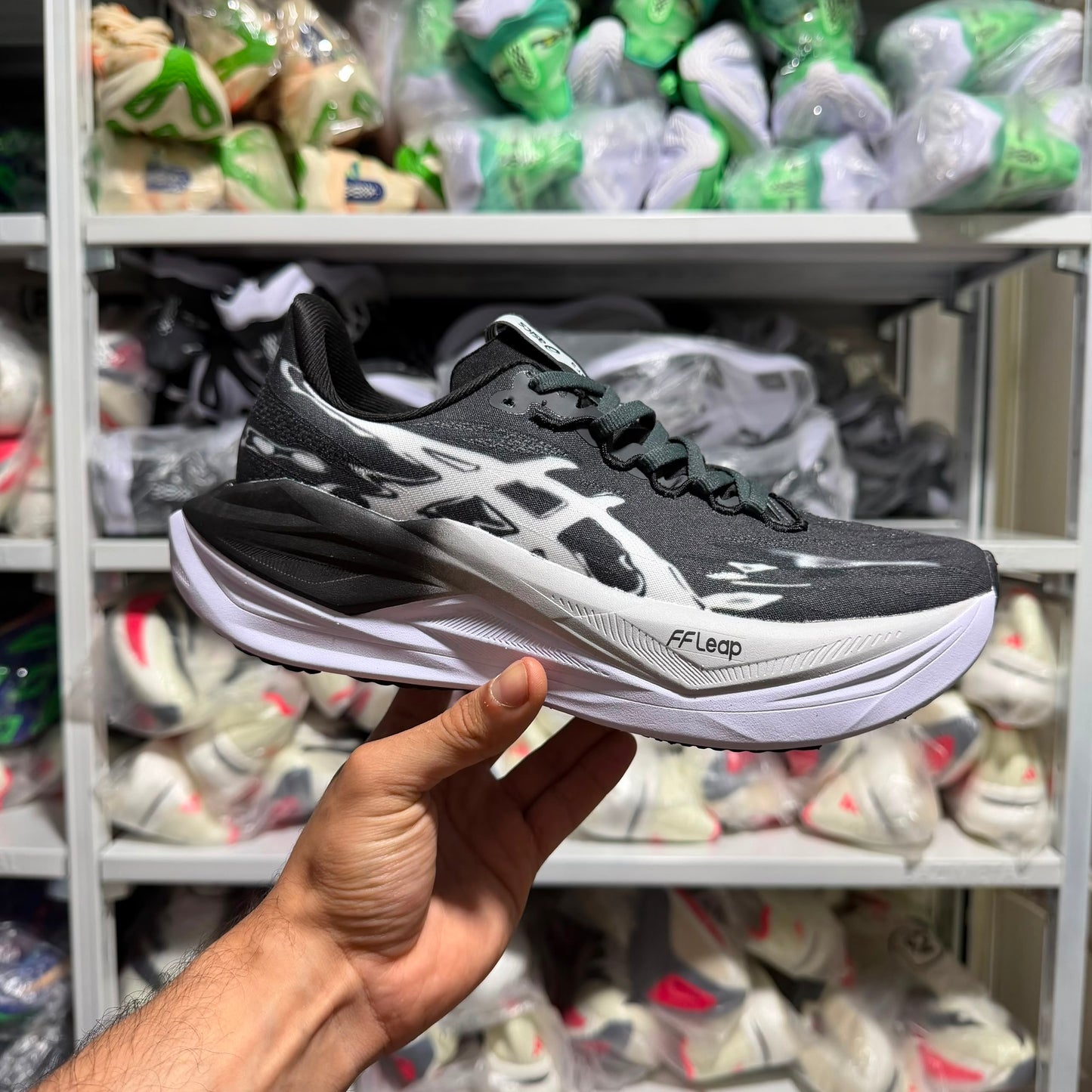Asics superblast 3 black panda