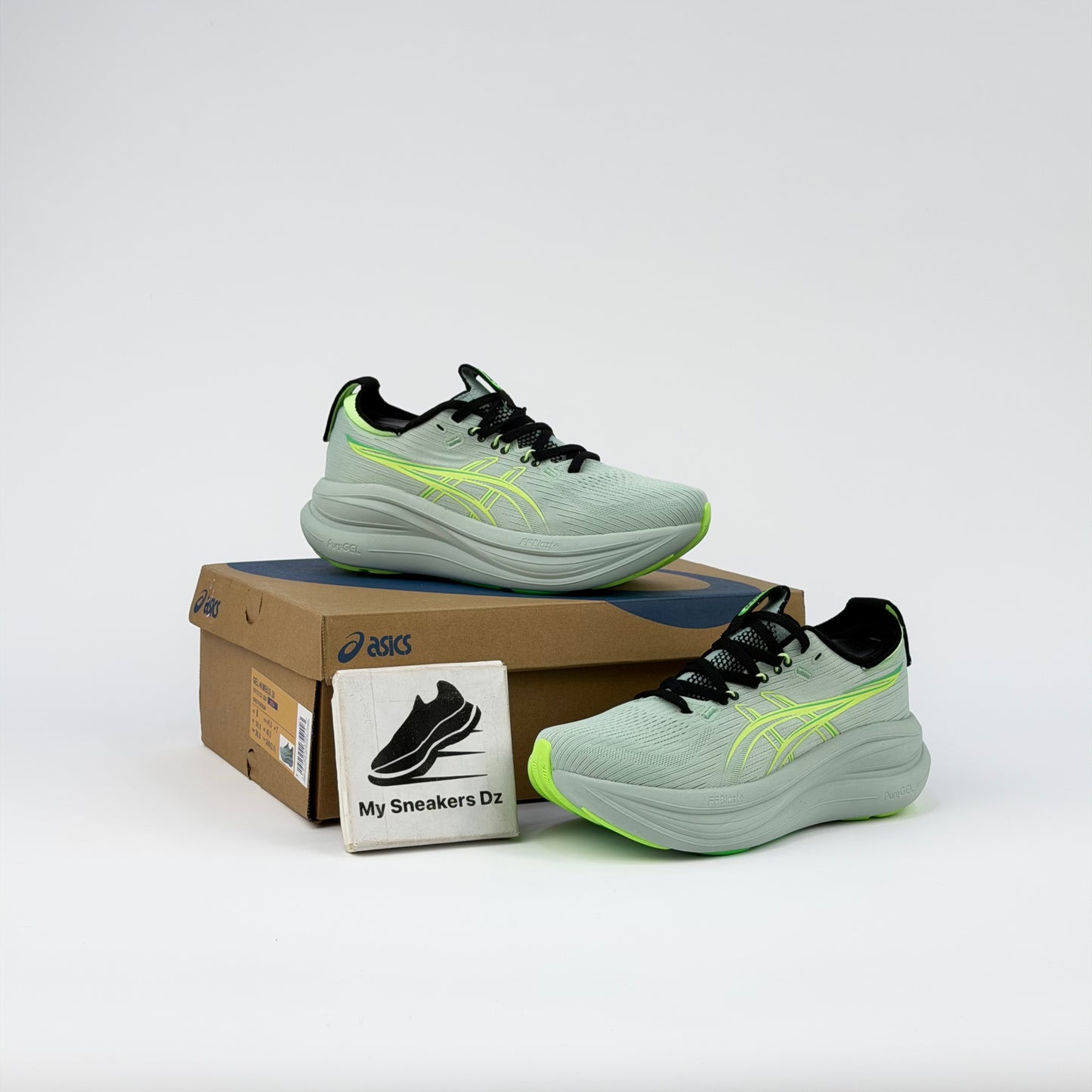 Gel nimbus 28 grey green
