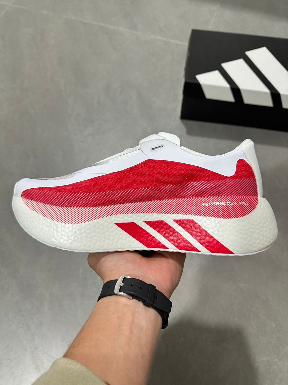 hyperboost red