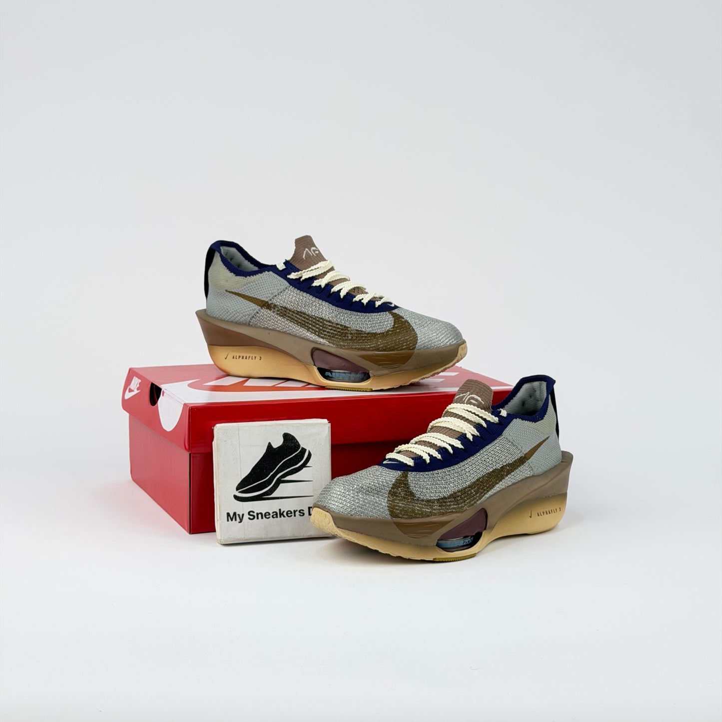 Alphafly 3 grey yellow blue