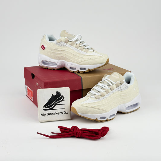 Nike Air Max 95 x Levi's Beige