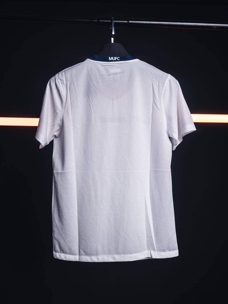 MANCHESTER UNITED VINTAGE JERSEY (WHITE)