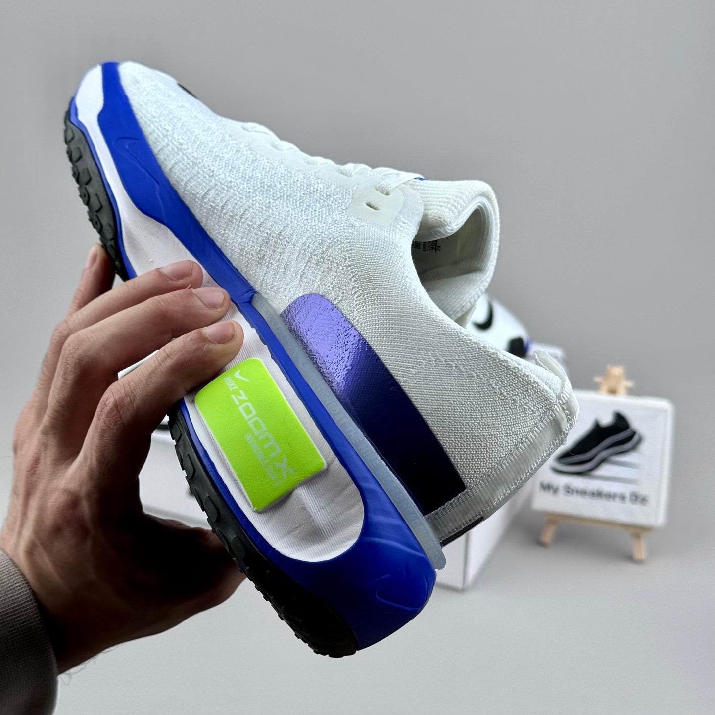 Zoomx invincible run 3 Stylo