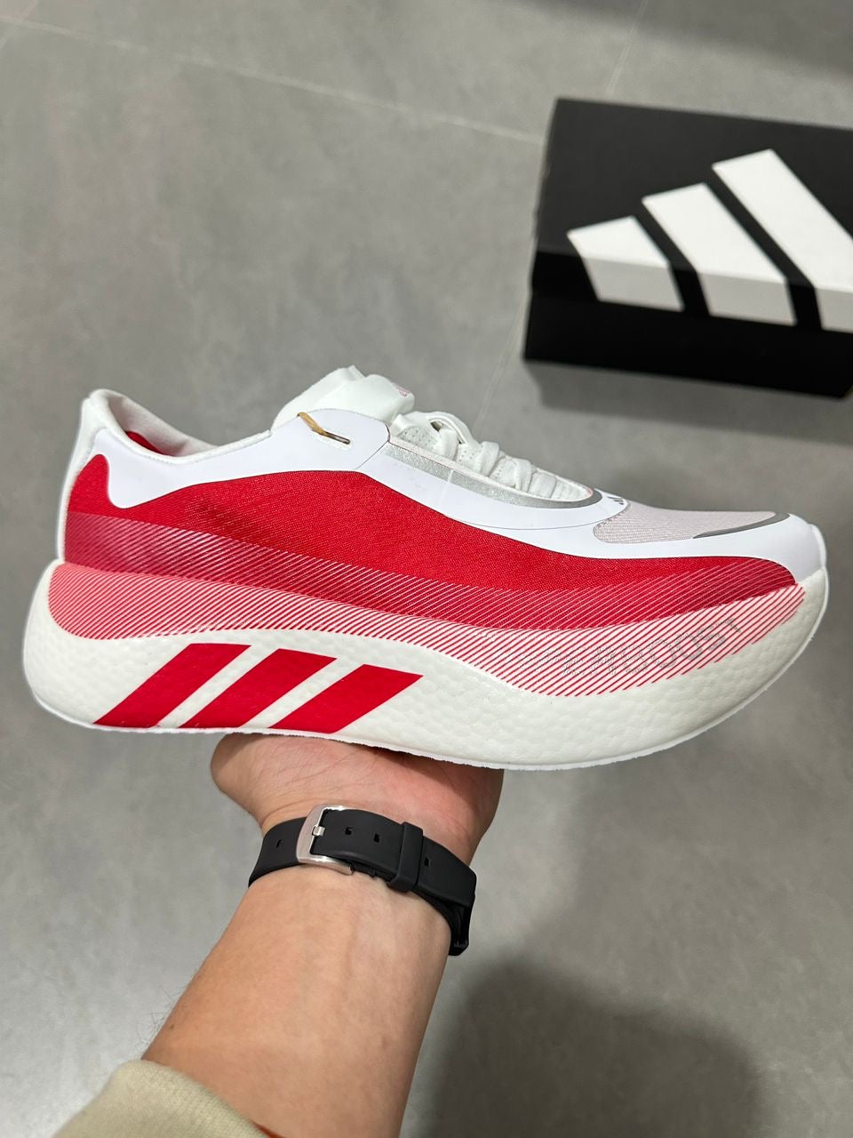 hyperboost red