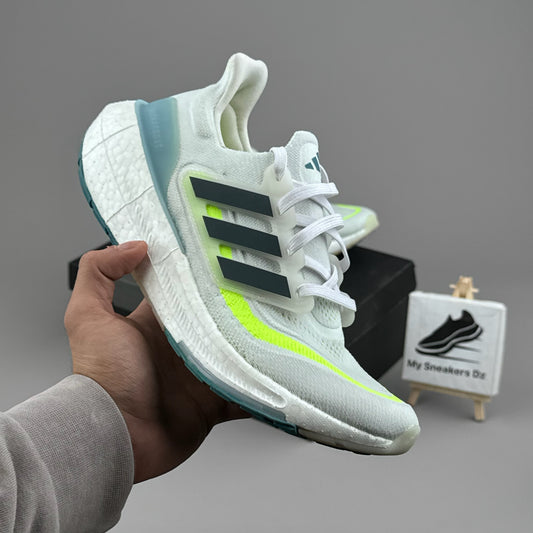 ULTRABOOST green