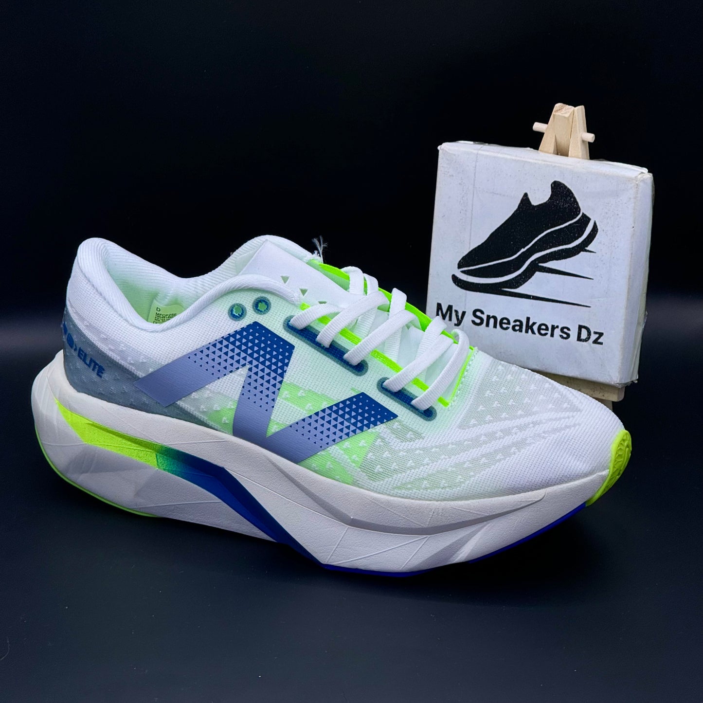 Newbalance Elite V4 green blue