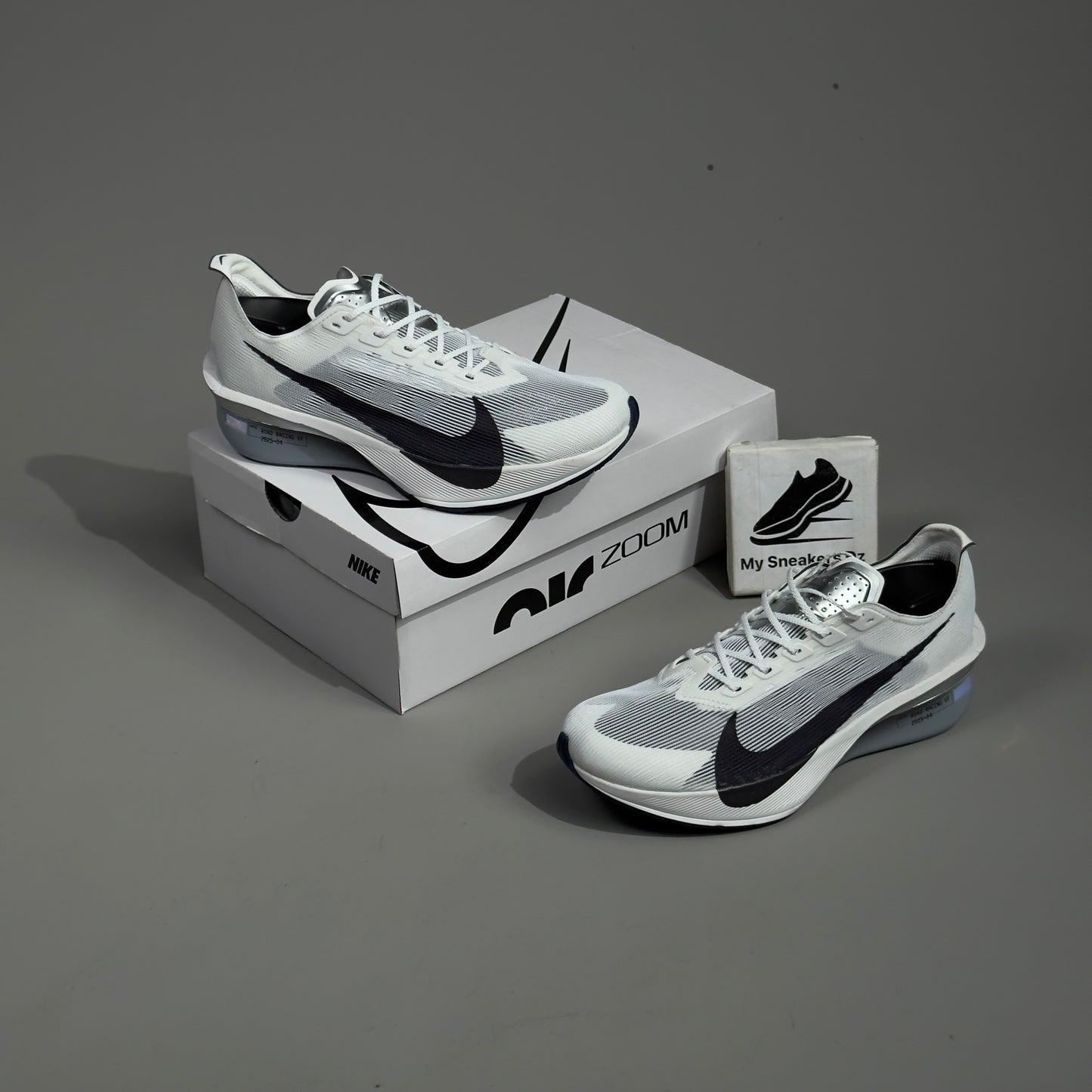 Vaporfly 4 White Silver