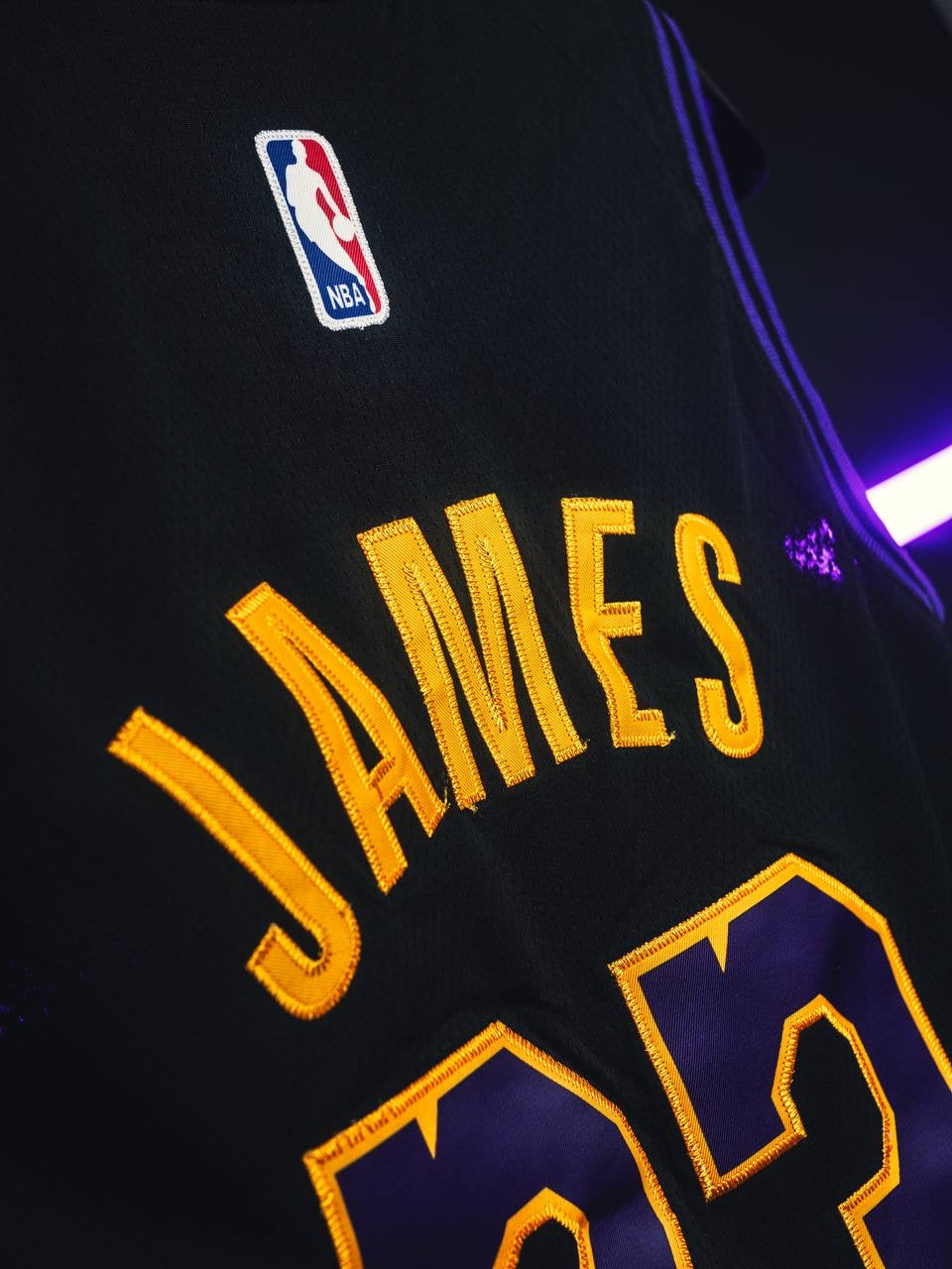 Los Angeles Lakers Jersey (black,purple&gold)