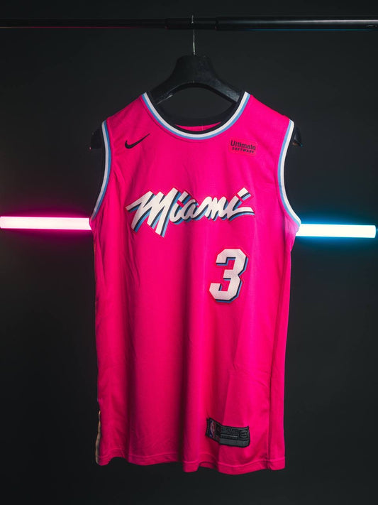 Miami Heat jersey (pink)