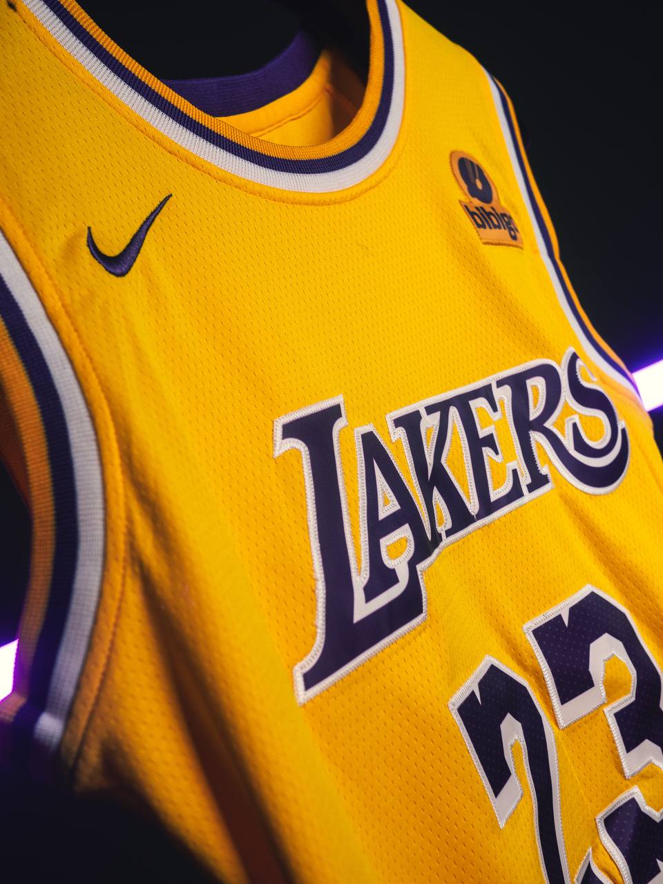 Los Angeles Lakers nike Jersey (JAUNE)