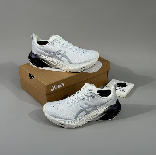 novablast white grey