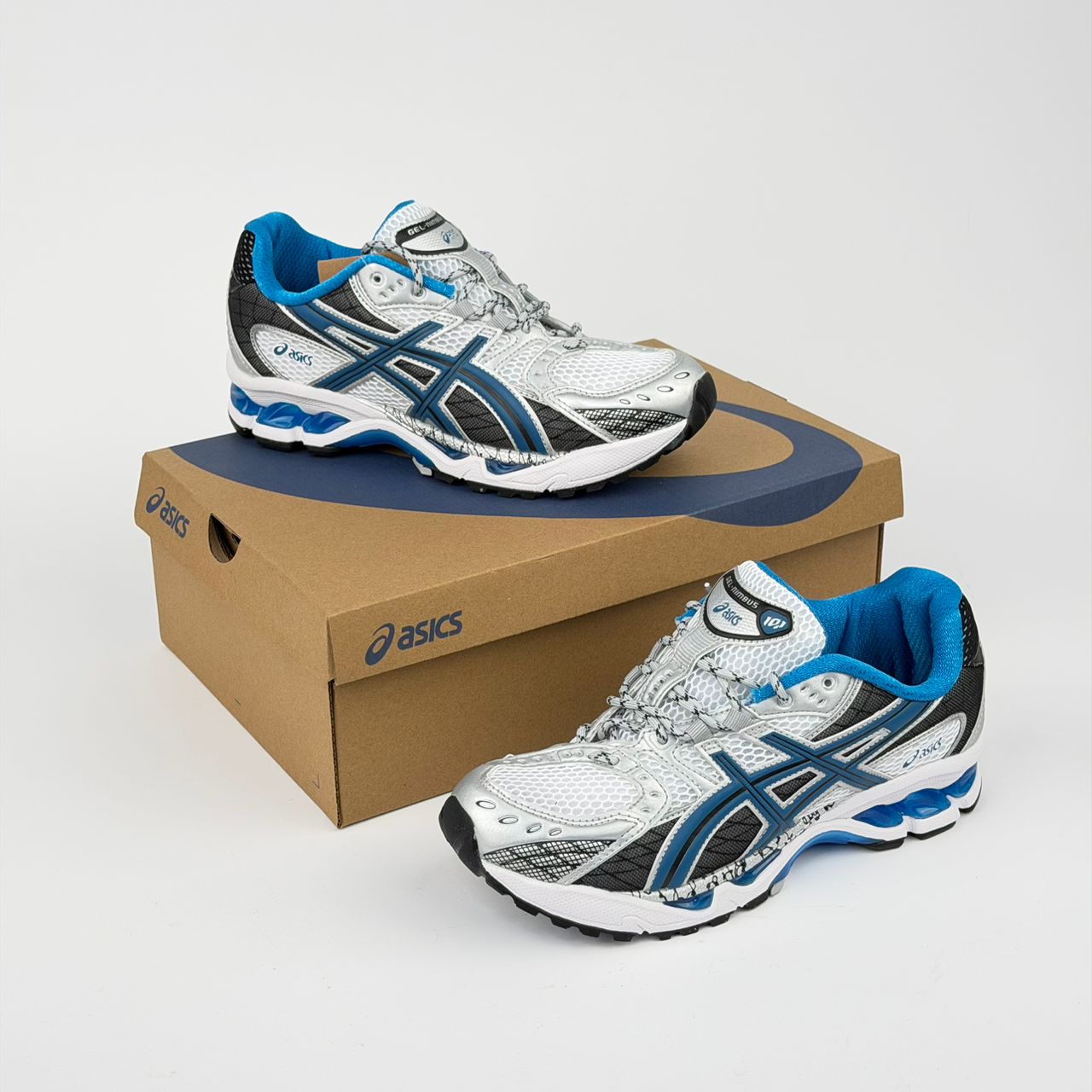 Asics GEL nimbus white blue