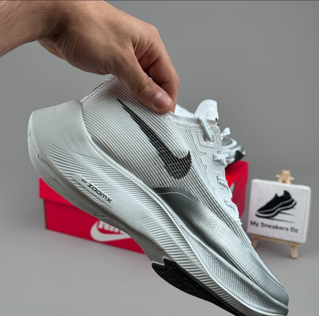 Vaporfly 2 silver