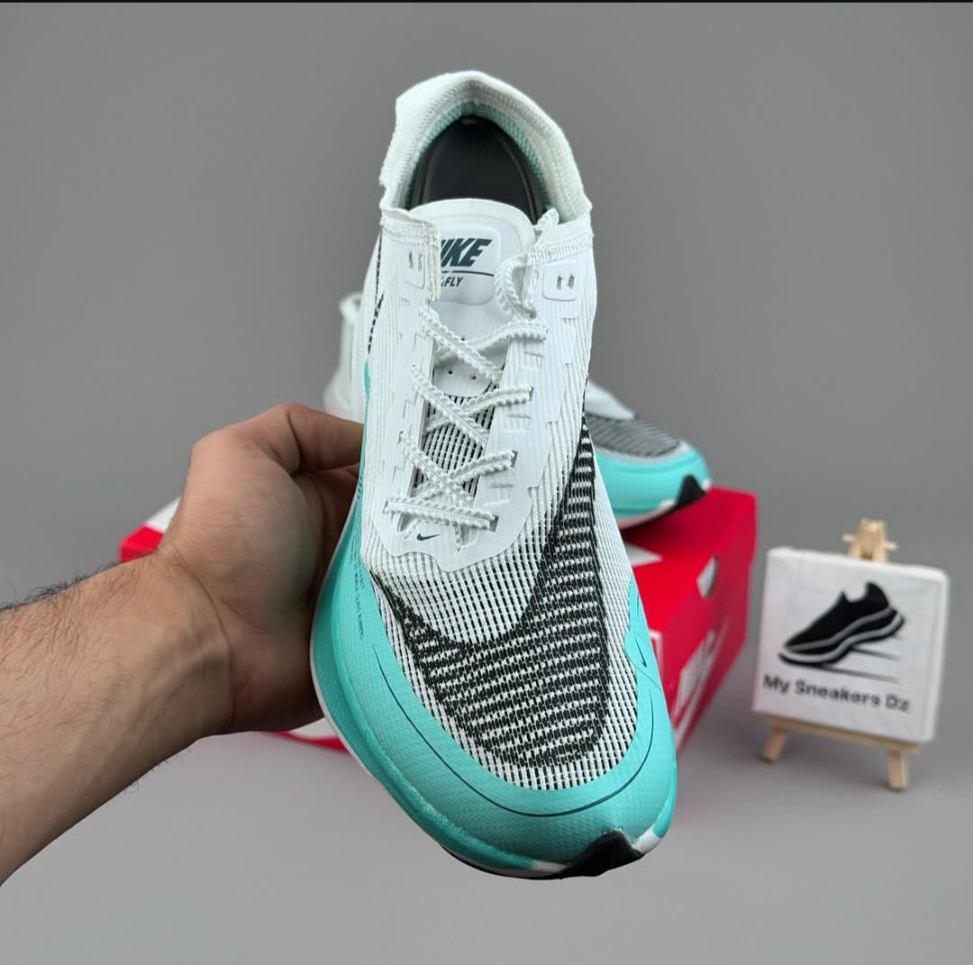 Vaporfly 2 blue white