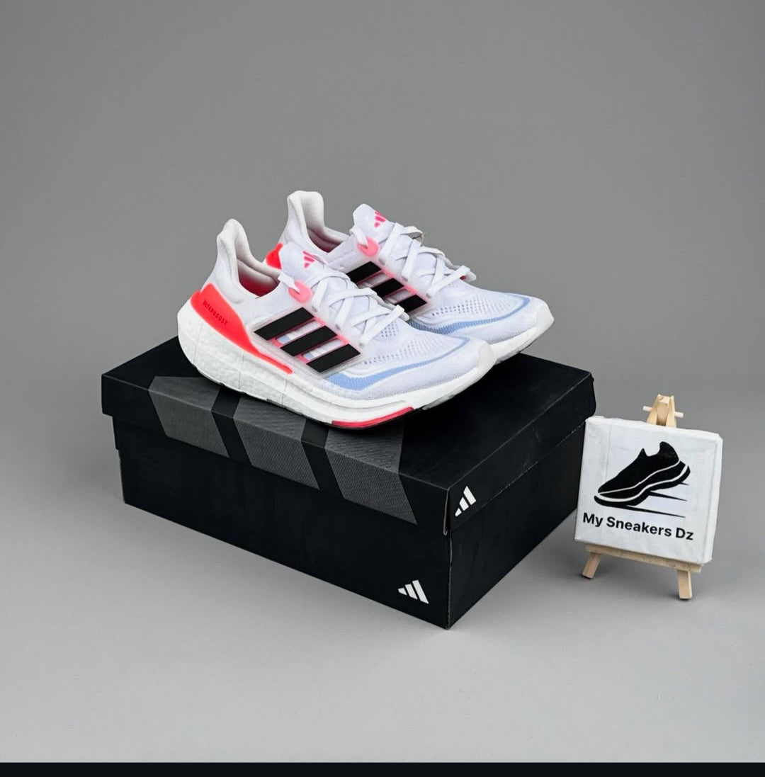 ULTRABOOST orange blue