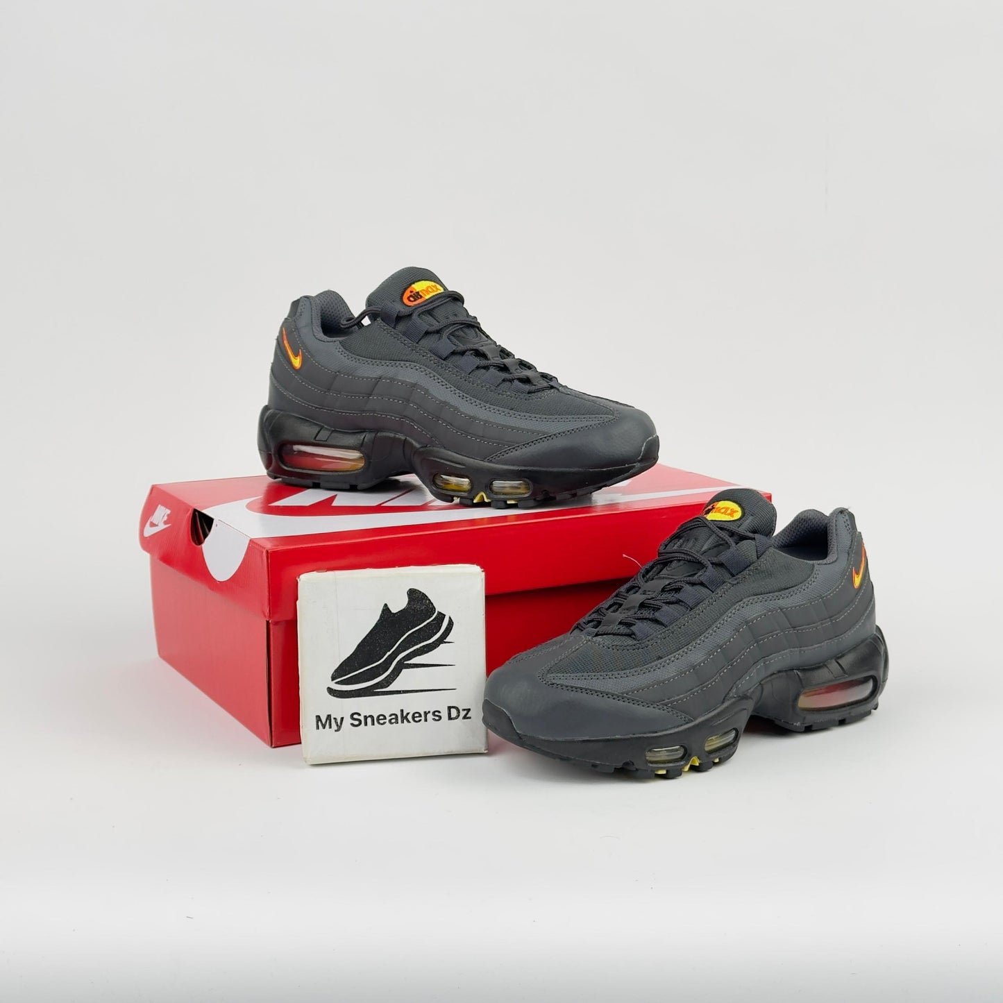 Airmax 95 grey yellow red