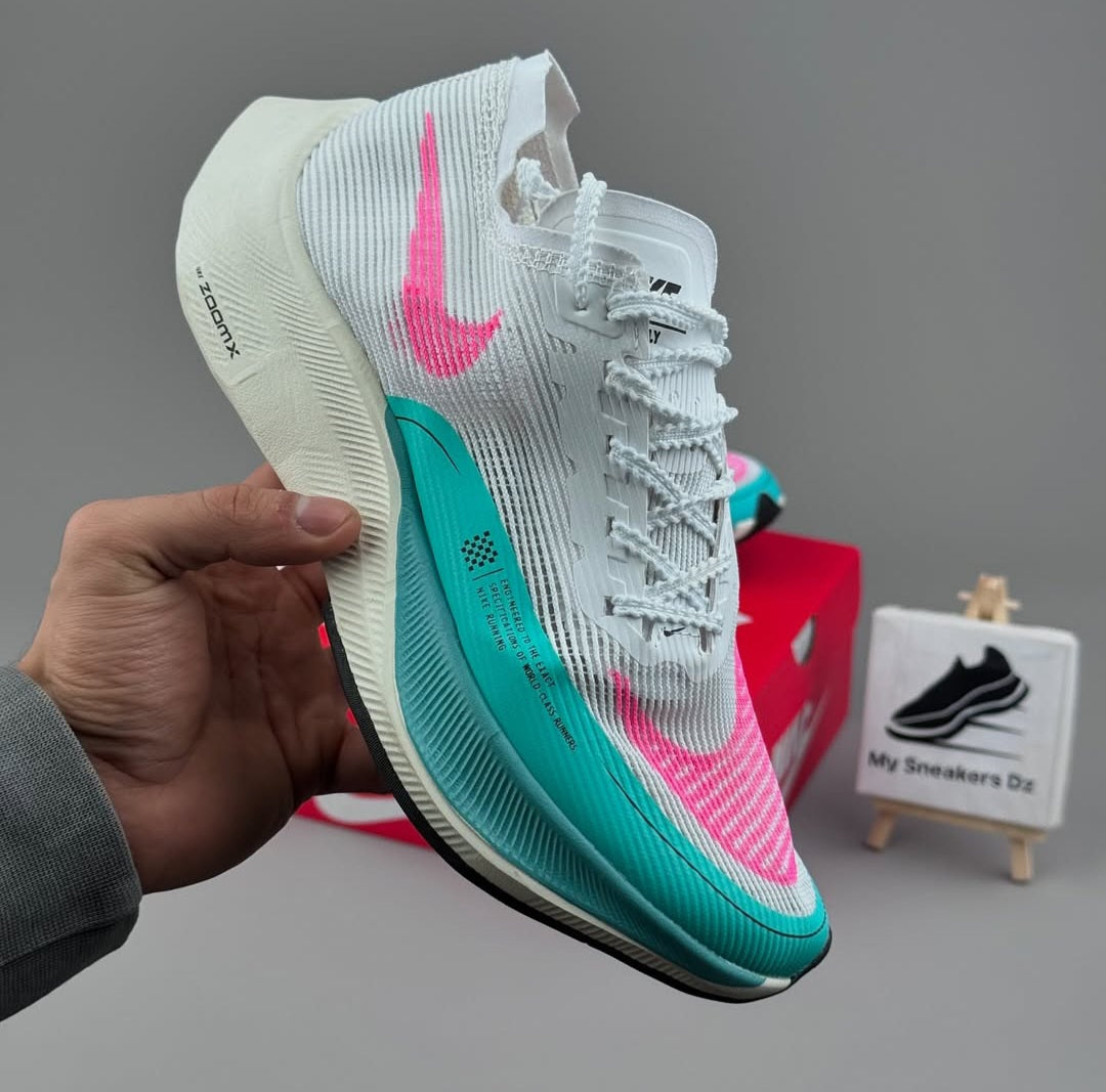 Vaporfly 2 blue pink