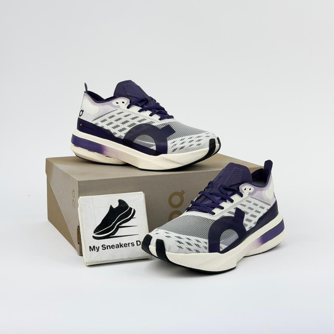 on cloudboom strike white purple