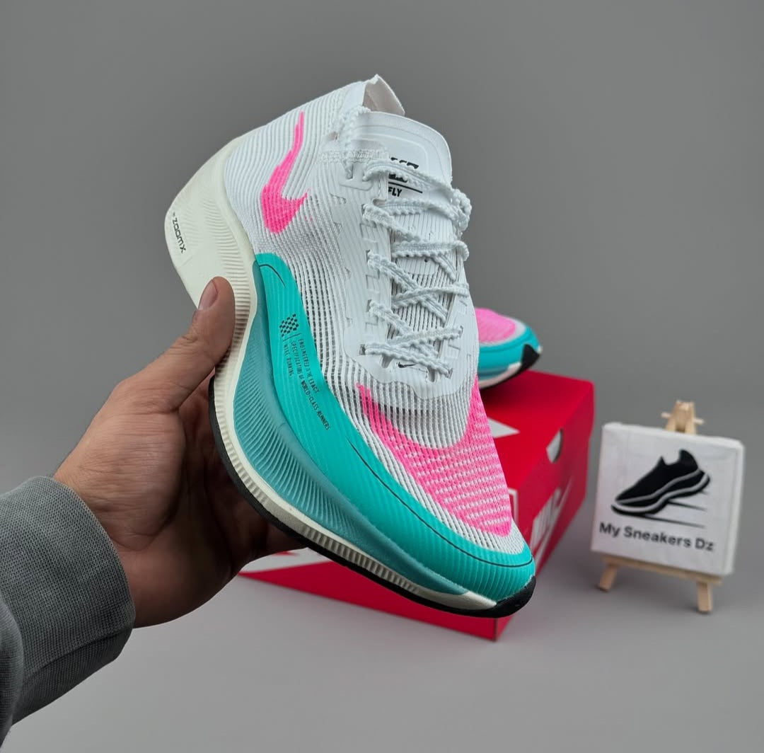 Vaporfly 2 blue pink