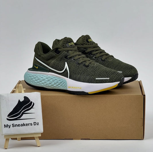 Zoomx invincible run 2 Vert millitaire