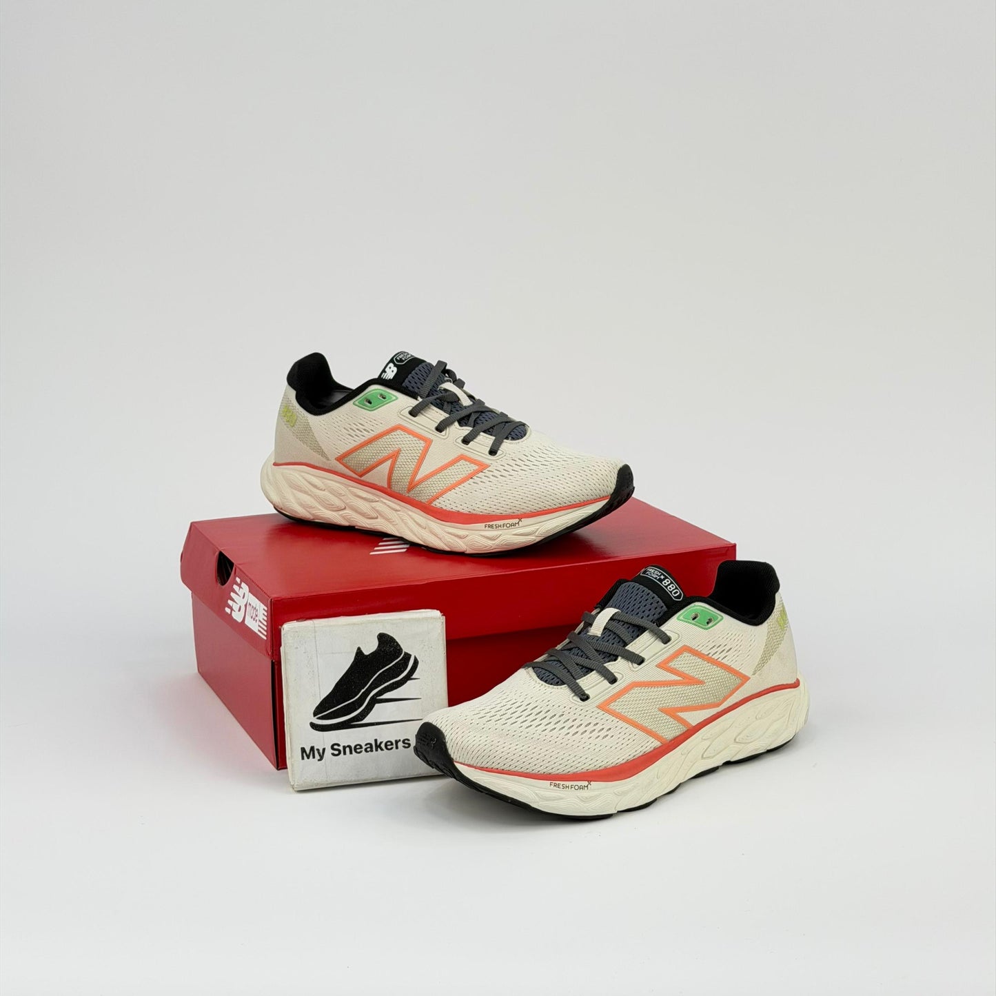 880 beige