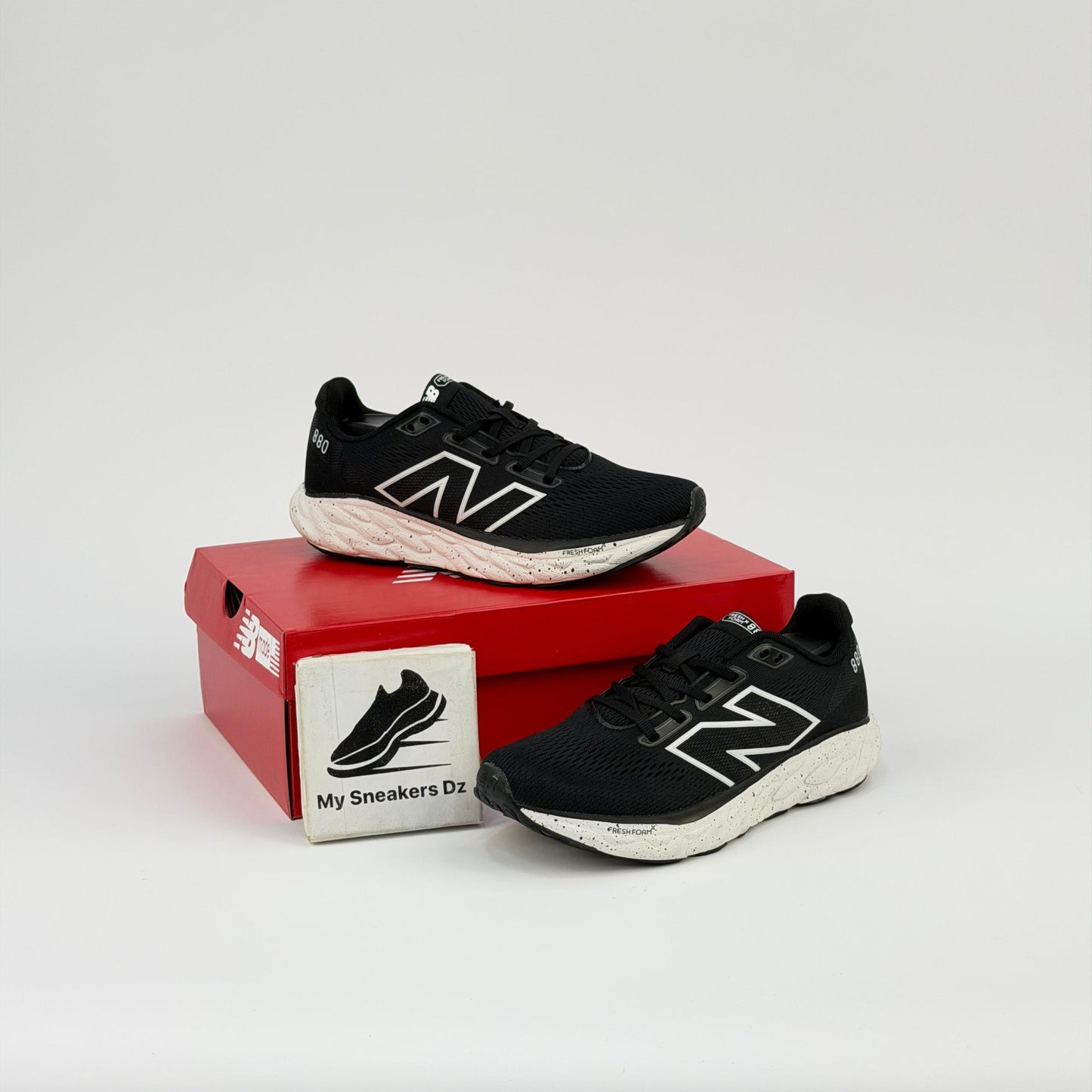 880 black