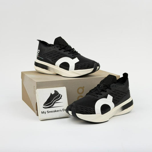 on cloudboom strike black white