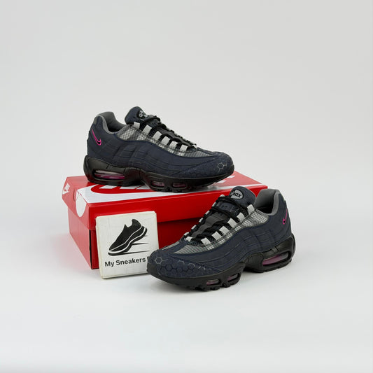 Airmax 95 dark blue pink