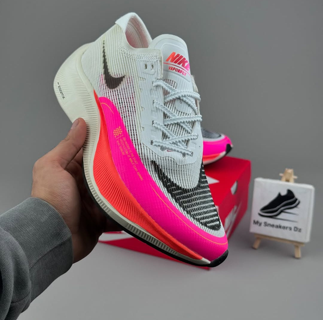 Vaporfly 2 white pink