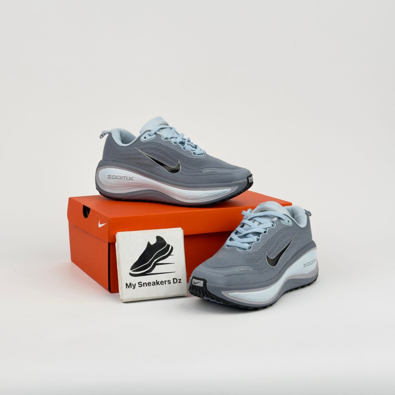 vomero plus grey blue